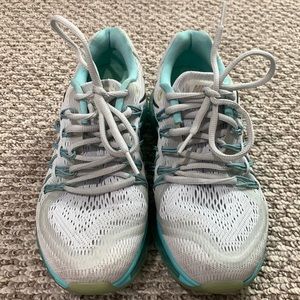 Nike Air Max Running Shoes for Women 6.5